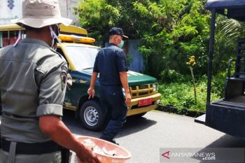 Tim gabungan amankan pedagang nasi jualan siang hari di Meulaboh