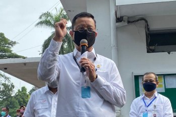 Mensos mengakui data penerima bansos masih tumpang tindih