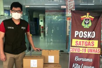 Satgas COVID-19 Unhas terus terima bantuan kemanusiaan