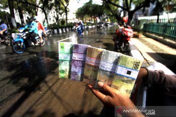 Jasa Penukaran Uang Baru