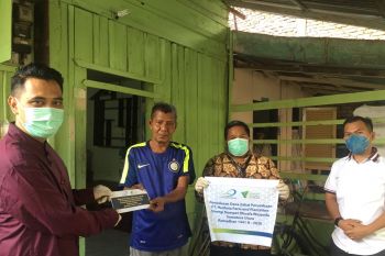Dompet Dhuafa Waspada-PT Herfinta Farm &amp; Plantation Salurkan Zakat