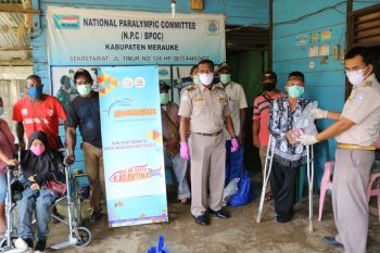 KKP gemakan gerakan bangga buatan Indonesia untuk warga terdampak COVID-19 di Merauke