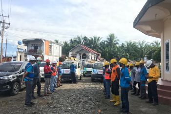 PLN gotong royong jaga pasokan listrik andal jelang lebaran