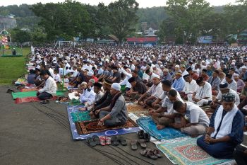 Tujuh daerah di Papua Barat tidak laksanakan solat Id di lapangan