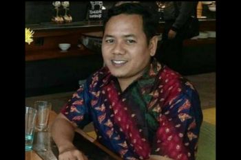 Bupati Sumbawa keluarkan edaran Salat Idul Fitri tidak digelar berjamaah di lapangan atau masjid