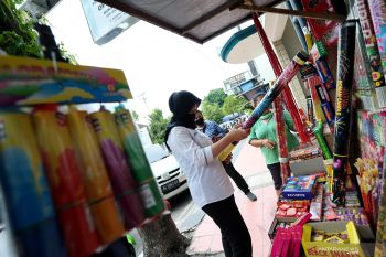 Razia petasan di Blitar