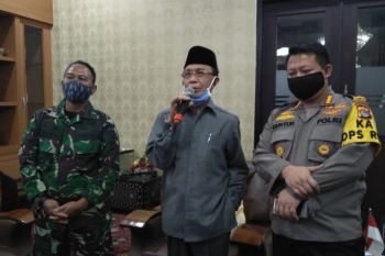 Pemkot Mataram menertibkan gerai non-sembako di mal
