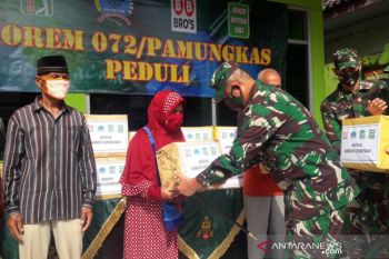 Korem Pamungkas bantu 1.000 paket sembako untuk warga terdampak COVID-19