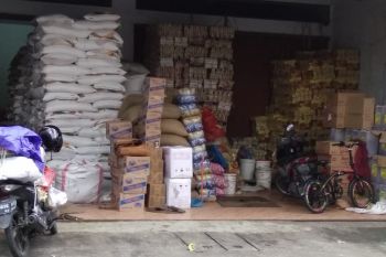 Harga gula pasir di Kota Makassar masih di atas HET
