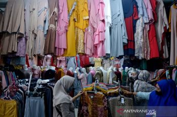 Toko pakaian di Gowa ramai pengunjung jelang Lebaran