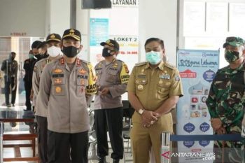 Kapolda Sulsel pantau penanganan COVID-19 di Kabupaten Bone