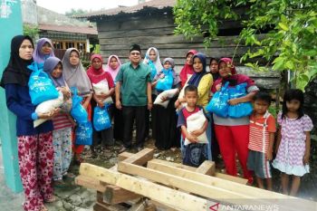 NU Sumbar salurkan bantuan kapada masyarakar terdampak COVID-19