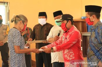Rp7,9 Miliar  BLT DD tersalur ke penerima manfaat di Banggai