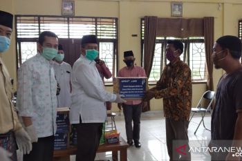 RAPP dan APR serahkan 1.293 paket bahan pokok untuk Kabupaten Siak
