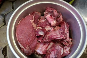 Kota Mataram siapkan 50 ton daging impor