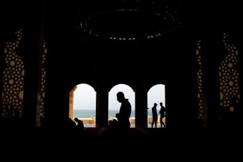 Ditutup akibat corona, masjid di Jalur Gaza kini kembali buka