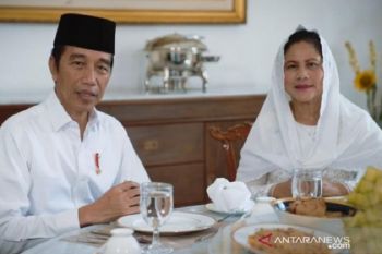 Presiden Joko Widodo dan Ibu Negara Iriana ucapkan selamat Idul Fitri 1441 H