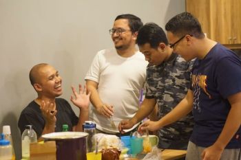 Warga  rayakan Lebaran dengan sukacita