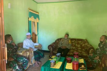 Kapolres Sumbawa Barat silaturahmi ke pondok pesantren