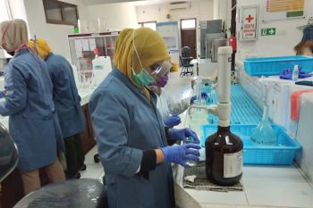 Pariaman produksi hand sanitizer dan disinfektan