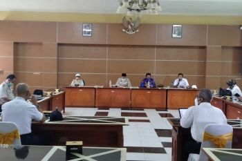 Sekda Lombok Utara Memimpin Rapat Persiapan Pembukaan Gili Tramena Berprosedur COVID-19