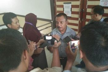 Pansel menyesalkan belum terjadwalnya pengukuhan KPID Sultra