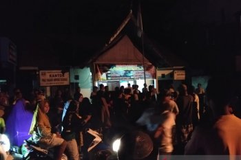 Warga Ampang Kuranji Dharmasraya datangi kantor wali terkait BLT
