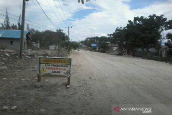 Jalan terdampak gempa bumi di Sigi mulai diaspal