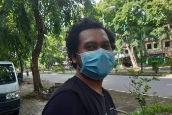 Pengamat: pilkada tidak relevan digelar 9 Desember 2020