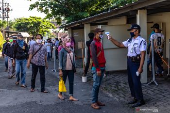 Pemerintah perlu terapkan kebijakan kesehatan rasional pada era new normal