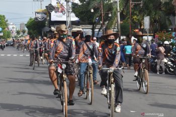 Komunitas Sepeda Tua di Madiun