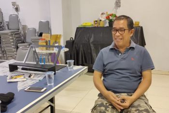 Text screen, produk kreativitas di tengah pandemi virus Corona