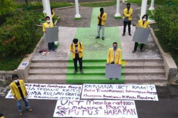 Terdampak pandemi COVID-19. mahasiswa Unnes tuntut pengembalian UKT