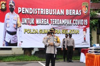 Polda Sumsel luncurkan program Selasa-Jumat berbagi bantu masyarakat