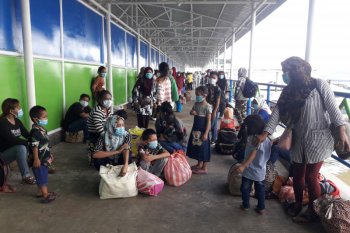 Ratusan TKI di Sabah dideportasi ke Nunukan di tengah pandemi COVID-19