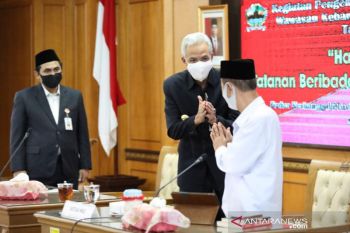 MUI Jateng izinkan umat beribadah di masjid di zona hijau