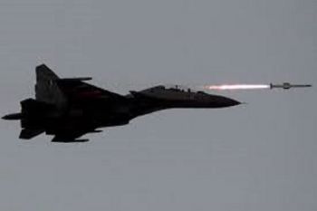 Angkatan Udara Pakistan tembak jatuh lima jet tempur India