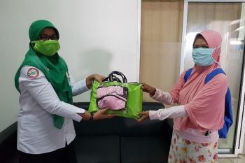 BPJS Kesehatan cabang Padang serahkan masker untuk wartawan