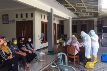 Kudus belum bisa terapkan normal baru karena naiknya kasus COVID-19