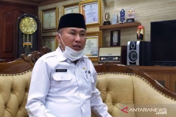Peserta pelantikan di Surabaya meninggal positif corona