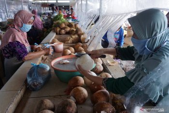 Pemkab Batang: PAD pasar bakal turun 20 persen akibat COVID
