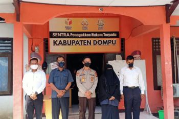 Kunjungi Bawaslu, Kapolres Dompu minta kampanye tak dilakukan di lapangan terbuka hindari massa saat pandemi Covid-19