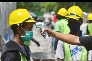 Wali Kota Palu  minta warga waspadai penularan COVID-19 dari warga luar