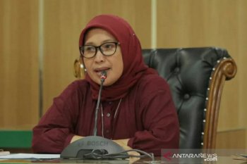 Ratna Dewi, Komisioner Bawaslu positif COVID-19