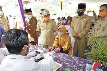 Pemkab Sumbawa Barat tambah jumlah bantuan atasi dampak sosial ekonomi