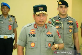 Kapolda Sumbar ajak masyarakat patuhi protokol kesehatan dalam kondisi normal baru