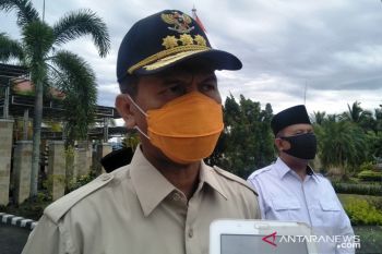 Pemkot Pariaman pastikan kesiapan pihak sekolah dalam penerapan belajar sesuaikan normal baru