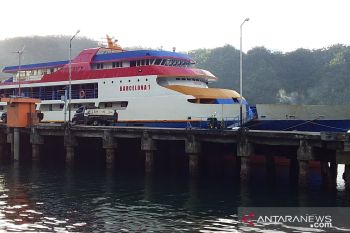 Enam orang ABK KM Barcelona reaktif  dari hasil tes cepat