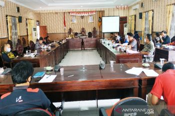Ternyata tidak boleh ada reklame rokok di Kotim