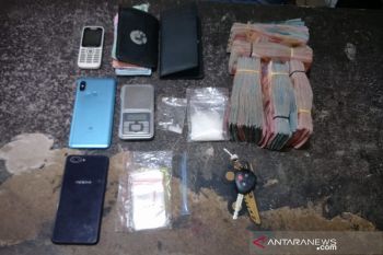 Polisi amankan uang Rp85 juta dan 30 gram sabu